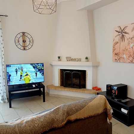 Myilios Leisure Piraeus By Ilios Company Apartamento Exterior foto